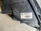 Oto Çıkma Parça / Volvo / XC90 / Far & Stop / Sol Ön Far / Çıkma Parça 