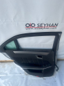 Mercedes E 2009-2016 W212 sol arka kapı 6 üstü toz lastiği