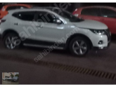 NİSSAN QASHQAİ SAĞ ÖN KAPI ÜNALLAR OTO ÇIKMA YEDEK PARÇA