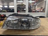 Audi A4 1999-2001 sol ön far depo 8D0941029