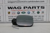2021- SKODA KAMİQ SCALA DEPO KAPAĞI 657809702