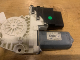Oto Çıkma Parça / Volkswagen / Passat / Oto Cam / Cam Motoru / Çıkma Parça 