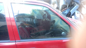 citroen saxo  sağ ön kapı camı