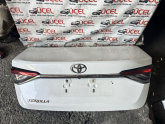 TOYOTA COROLLA 2018-ÜZERİ İNCİ BEYAZ FABRİKASYON BOYA ÜÇEL OTO