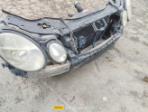 Oto Çıkma Parça / Mercedes / E Serisi / Far & Stop / Sağ Ön Far / Çıkma Parça 