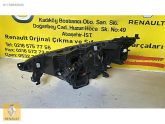 Oto Çıkma Parça / Renault / Megane / Far & Stop / Sağ Ön Far / Çıkma Parça 