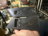 Oto Çıkma Parça / Opel / Astra / Oto Cam / Cam Düğmesi / Çıkma Parça 