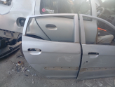 Kis picanto sağ arka kapı  2004-2011