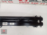 Oto Çıkma Parça / Toyota / Yaris / Tampon / Tampon Demiri / Çıkma Parça 