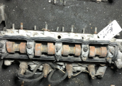 Oto Çıkma Parça / Renault / R 9 / Motor / Silindir Kapağı / Çıkma Parça 