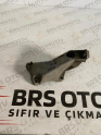 8E0199307A VW PASSAT-AUDİ A4 MOTOR KULAGI BRAKETİ