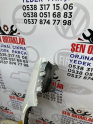 Oto Çıkma Parça / Renault / Megane / Kaporta & Karoser / Sağ Ön Çamurluk / Çıkma Parça 