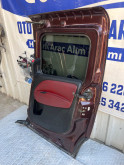 Oto Çıkma Parça / Fiat / Doblo / Kaporta & Karoser / Sağ Sürgülü Kapı / Çıkma Parça 