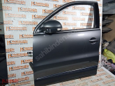 Oto Çıkma Parça / Volkswagen / Tiguan / Kaporta & Karoser / Sol Ön Kapı / Çıkma Parça 