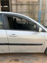 RENAULT MEGANE 2 SAĞ ÖN KAPI HATSIZ SÖKME