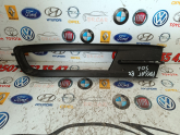Oto Çıkma Parça / Volkswagen / Passat / Tampon / Sis Farı Çerçevesi / Çıkma Parça 