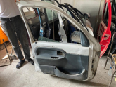 Oto Çıkma Parça / Renault / Kangoo / Kaporta & Karoser / Sol Ön Kapı / Çıkma Parça 