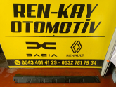 764269731R DACİA SANDERO 3 SAĞ MARŞPİYEL KAPLAMASI ORJ ÇIKMA