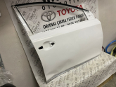 Oto Çıkma Parça / Toyota / Auris / Kaporta & Karoser / Sağ Ön Kapı / Çıkma Parça 