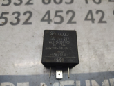 Oto Çıkma Parça / Volkswagen / Polo / Elektrik / Röle / Çıkma Parça 