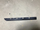 Oto Çıkma Parça / Volkswagen / Passat / Kaporta & Karoser / Kapı Çıtası / Çıkma Parça 