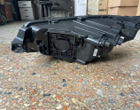 Oto Çıkma Parça / Volkswagen / Transporter / Far & Stop / Sağ Ön Far / Sıfır Parça 