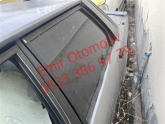 Ford Taunus sol arka kapı camı