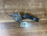 Oto Çıkma Parça / Renault / R 12 / Oto Cam / Silecek Kolu / Çıkma Parça 