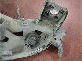 Oto Çıkma Parça / Renault / Megane / Alt Takım / Arka Dingil / Çıkma Parça 