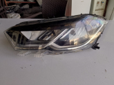 Oto Çıkma Parça / Volkswagen / Polo / Far & Stop / Sol Ön Far / Çıkma Parça 