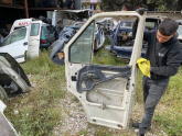 Oto Çıkma Parça / Mercedes / Sprinter / Kaporta & Karoser / Sağ Ön Kapı / Çıkma Parça 