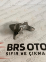 4B3199352C  Audi A6 Quattro Motor Montaj Kulak