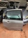FORD FOCUS 1 SAĞ ARKA KAPI GRİ RENK HATASIZ