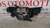Oto Çıkma Parça / Renault / Clio / Far & Stop / Sağ Ön Far / Çıkma Parça 