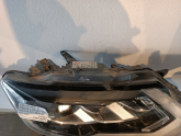 Oto Çıkma Parça / Nissan / X-Trail / Far & Stop / Sağ Ön Far / Çıkma Parça 