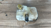 Oto Çıkma Parça / Opel / Corsa / Oto Cam / Silecek Suyu Deposu / Çıkma Parça 