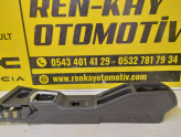 Oto Çıkma Parça / Dacia / Duster / Koltuk & Döşeme / Orta Konsol / Çıkma Parça 