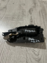 Oto Çıkma Parça / Peugeot / 307 / Koltuk & Döşeme / İç Kapı Kolu / Çıkma Parça 