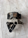 Oto Çıkma Parça / Renault / Megane / Motor / Takozu & Kulağı / Çıkma Parça 