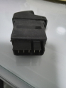 Oto Çıkma Parça / Renault / Megane / Oto Cam / Cam Düğmesi / Çıkma Parça 
