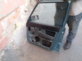 Oto Çıkma Parça / Renault / R 9 / Kaporta & Karoser / Sağ Ön Kapı / Çıkma Parça 