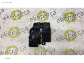 Oto Çıkma Parça / Bmw / X5 / Elektrik / Sigorta Kutusu / Çıkma Parça 