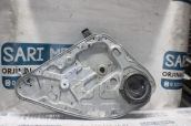 Oto Çıkma Parça / Ford / Focus / Oto Cam / Cam Krikosu / Çıkma Parça 