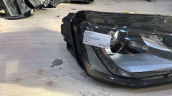 Oto Çıkma Parça / Audi / A8 / Far & Stop / Sağ Ön Far / Çıkma Parça 