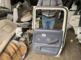 Oto Çıkma Parça / Mercedes / 200 / Kaporta & Karoser / Sağ Arka Kapı / Çıkma Parça 
