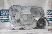 Oto Çıkma Parça / Ford / Focus / Oto Cam / Cam Krikosu / Çıkma Parça 