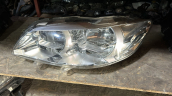 Peugeot 301 sol far