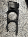 Bmw e34 ön sol far ızgarası