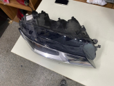 Oto Çıkma Parça / Volkswagen / Tiguan / Far & Stop / Sağ Ön Far / Çıkma Parça 
