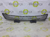 Oto Çıkma Parça / Mercedes / ML / Tampon / Tampon Izgara Çıtası / Çıkma Parça 